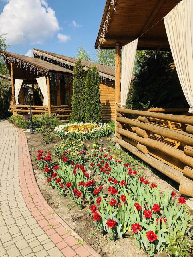 Petrovskyi Brovar 브로바리 외부 사진